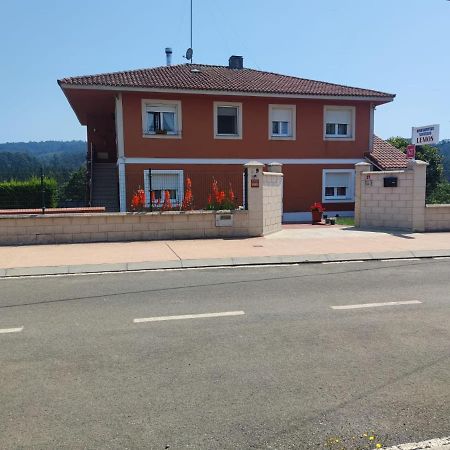 Apartamentos Turisticos Lemos Pedrouzo Zewnętrze zdjęcie