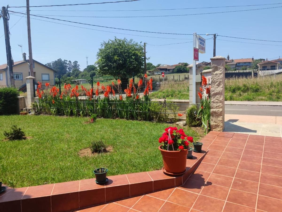 Apartamentos Turisticos Lemos Pedrouzo Zewnętrze zdjęcie
